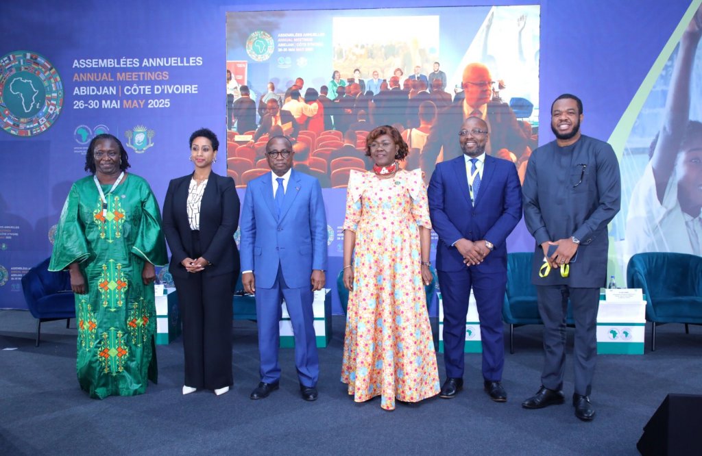 𝗔𝗴𝗲𝗻𝗱𝗮 𝟮𝟬𝟲𝟯 - 𝗗𝗲𝘂𝘅𝗶è𝗺𝗲 𝗣𝗹𝗮𝗻 𝗗é𝗰𝗲𝗻𝗻𝗮𝗹 : 𝗹’𝗔𝗳𝗿𝗶𝗾𝘂𝗲 𝘁𝗿𝗮𝗰𝗲 𝘀𝗮 𝗻𝗼𝘂𝘃𝗲𝗹𝗹𝗲 𝘃𝗼𝗶𝗲 𝗱𝗲 𝘁𝗿𝗮𝗻𝘀𝗳𝗼𝗿𝗺𝗮𝘁𝗶𝗼𝗻