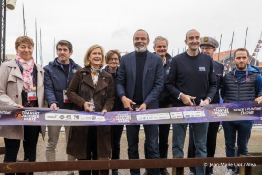 Transat Jacques Vabre 2021 :  LE VILLAGE DE LA TRANSAT JACQUES VABRE NORMANDIE LE HAVRE INAUGURÉ @TransatJV @LH_LeHavre 