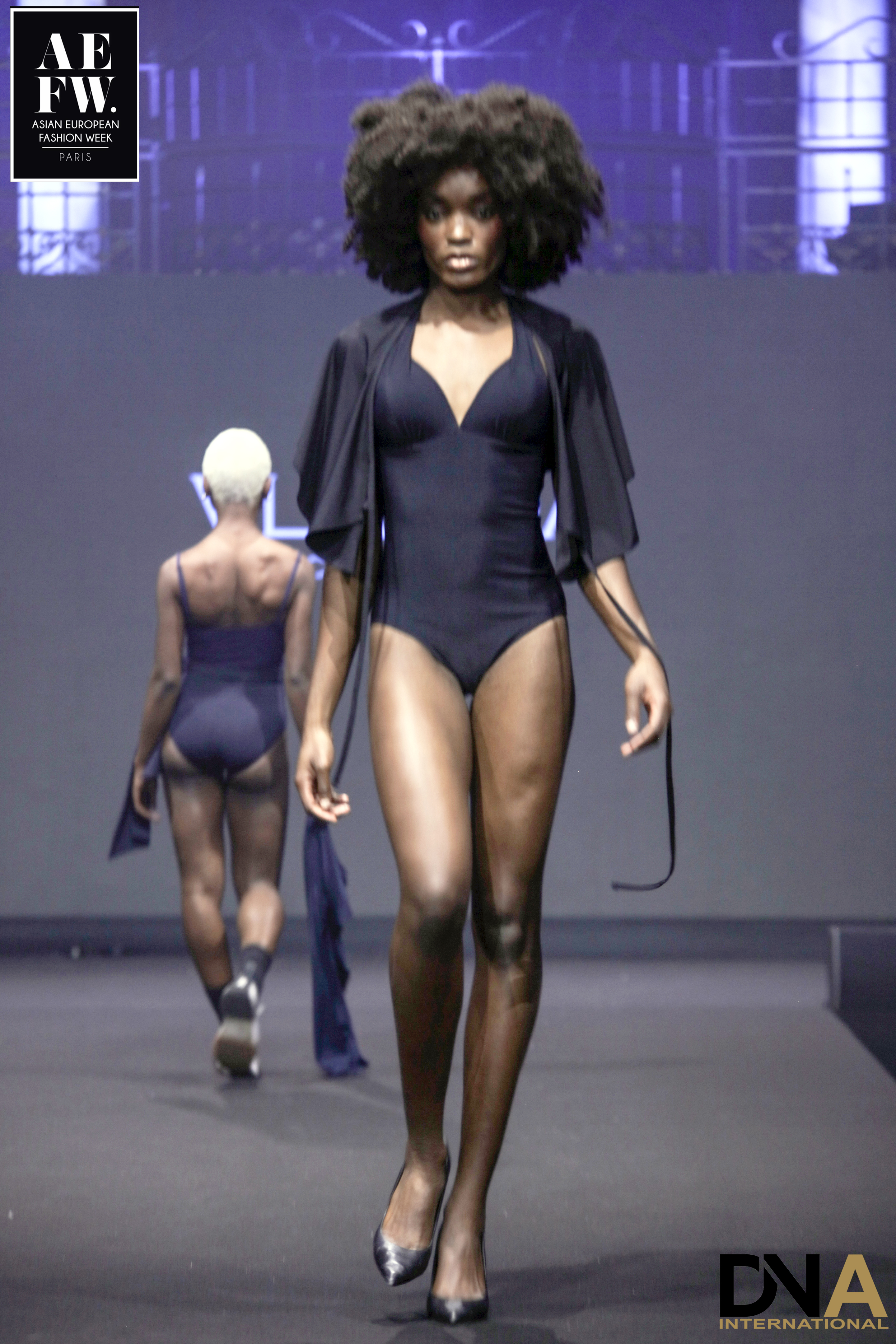 PARIS FASHION WEEK 23 - FASHION WEEK _ MISS SUPER TALENT OF THE WORLD - Edition 16 - Designer: VLANDA from Brazil