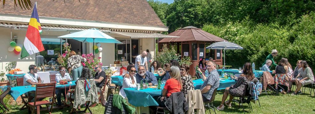Ambiance 100 % seychelloise à Chambourcy, cœur de la région parisienne !