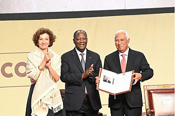 Antonio Costa reçoit le Prix Félix Houphouët-Boigny - UNESCO pour la Recherche de la Paix à Abidjan