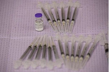 Vaccins contre le Covid-19 : innovation privée 1 / planification publique 0