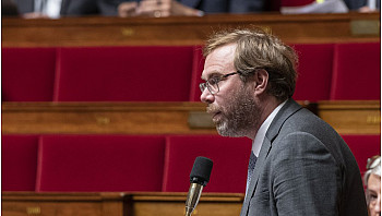Le député Philippe Latombe interroge le Premier ministre 