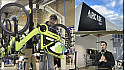 Acteurs Locaux Pays de la Loire - Arcade Cycles renforce son unité de production en région 