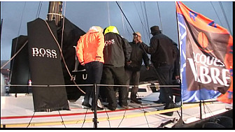 Monocoque Hugo Boss à l'édition 2009 de la Transat Jacques Vabre