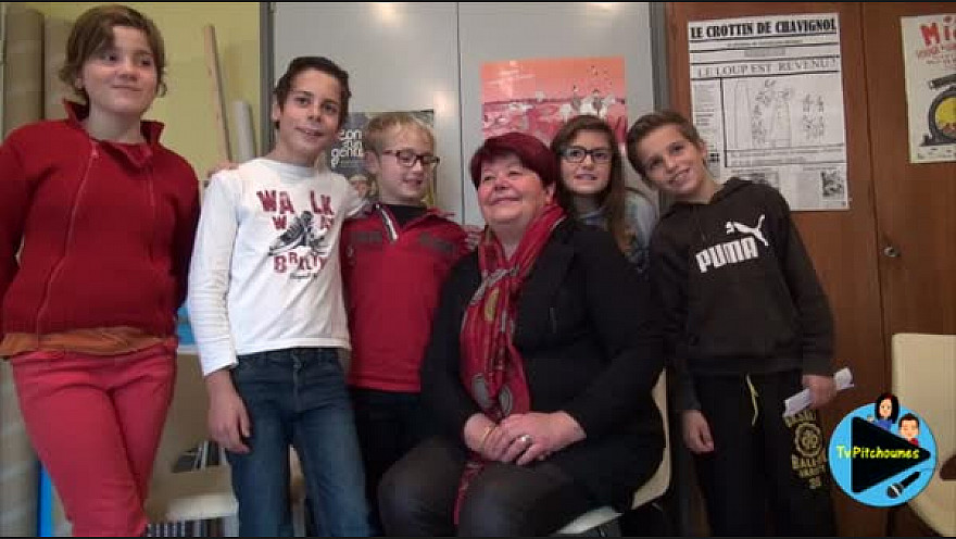 Les jeunes reporters de l'école primaire de Lacourt Saint Pierre ont interviewé Madame le Maire - Françoise Pizzini